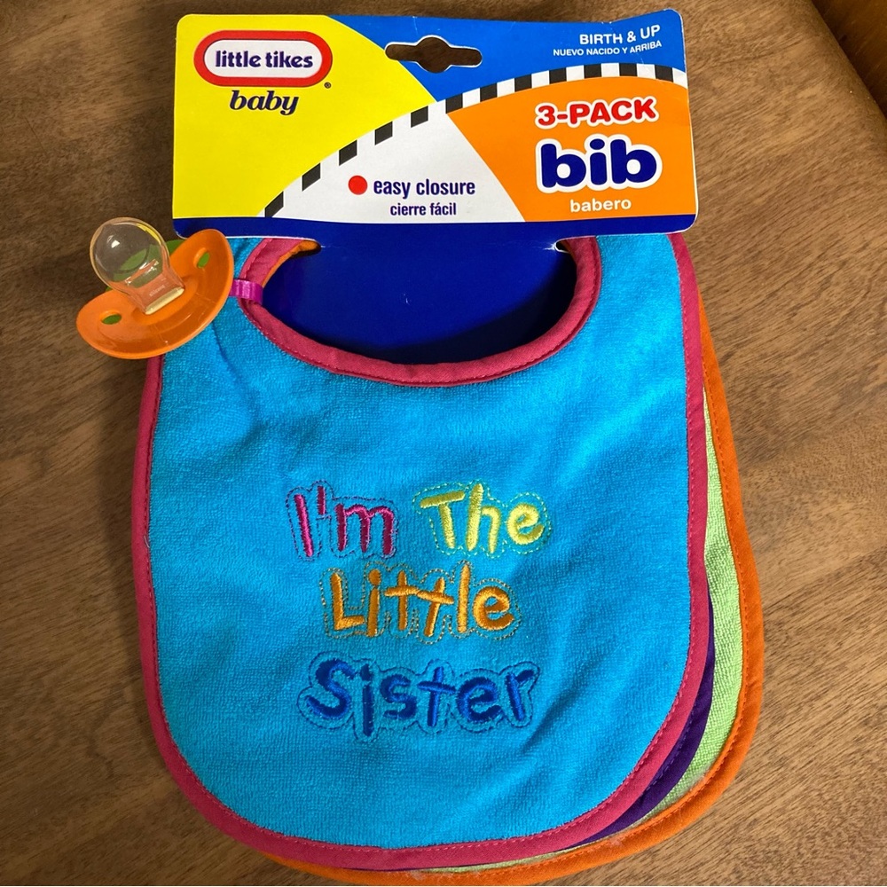 5/$15 NWT Little Tikes 3-Pack “Little Sister” Baby Bib Set - Blue, Yellow, Green